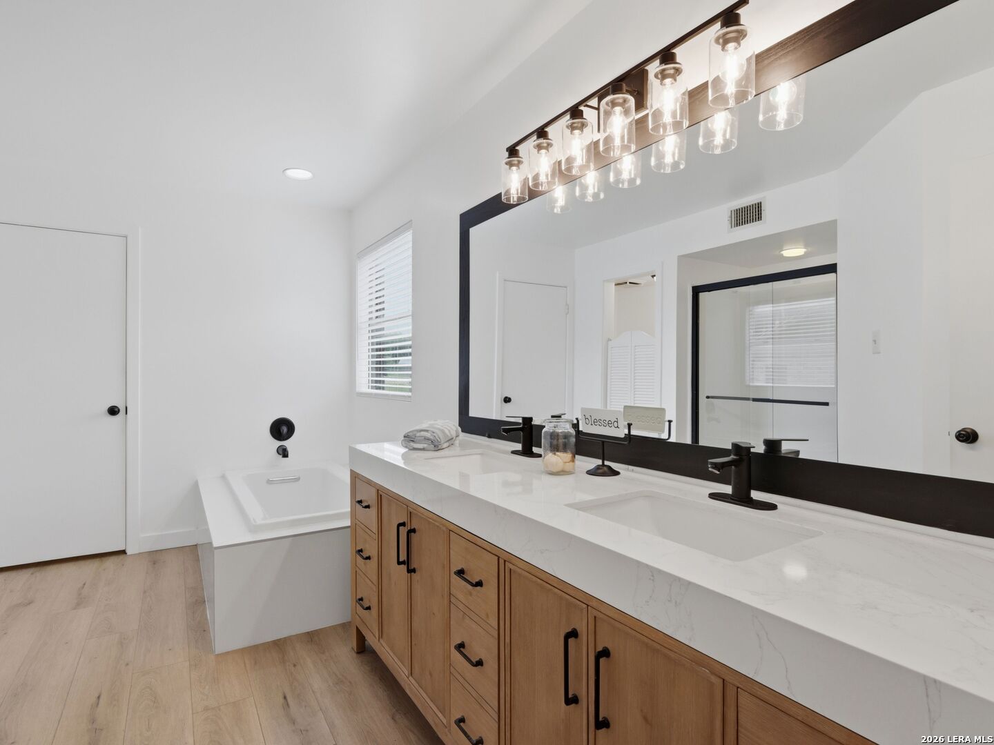 1357 Trail Bluff Drive New Braunfels TX 78132