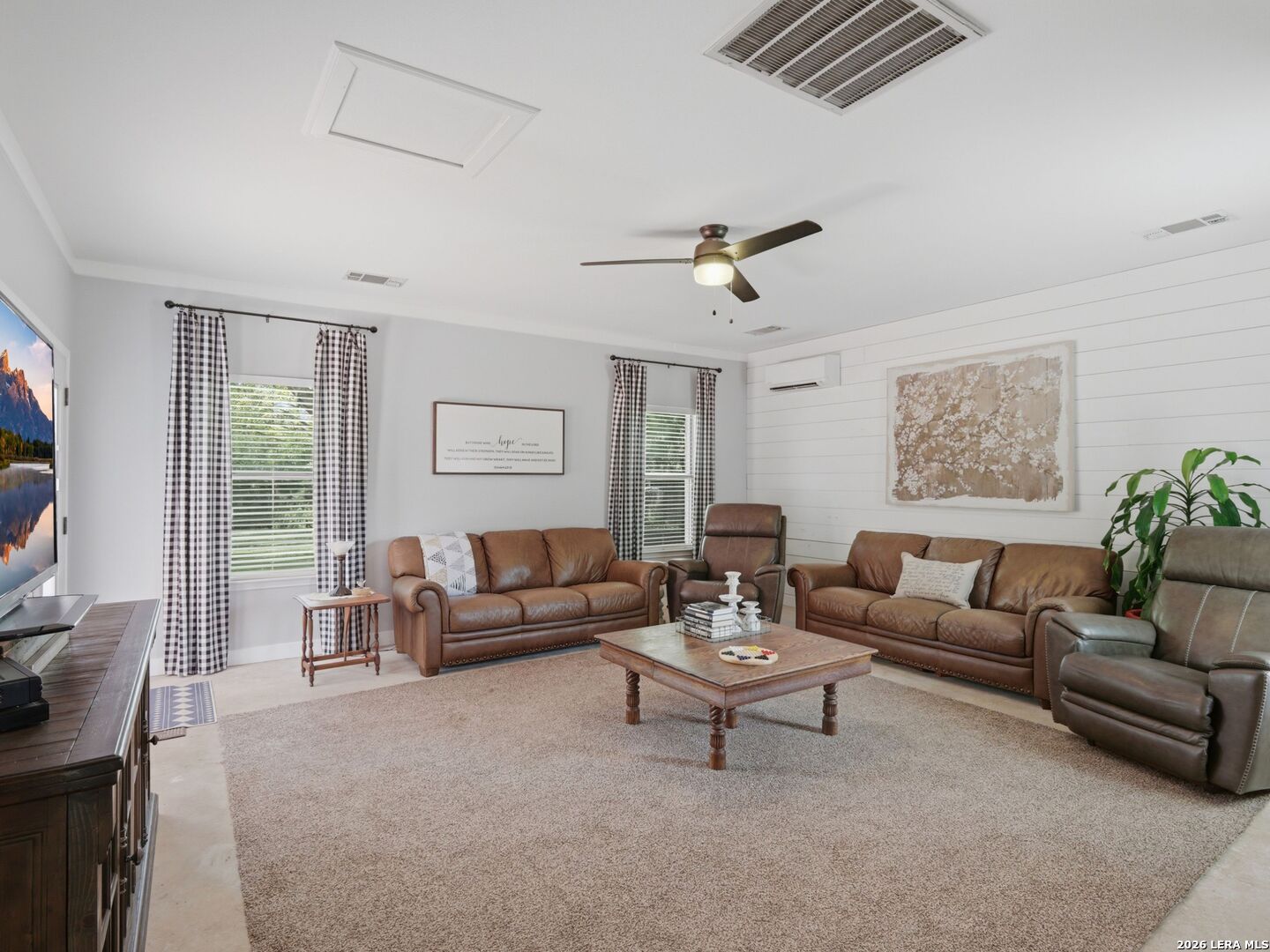 1357 Trail Bluff Drive New Braunfels TX 78132