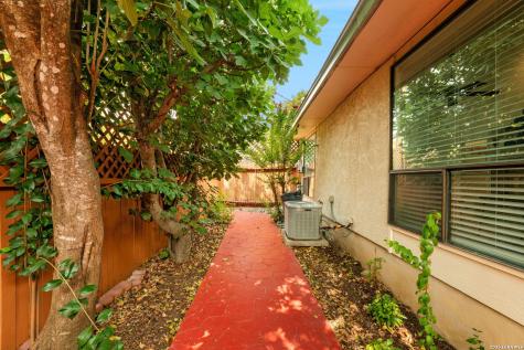 2902 Spring Bend San Antonio TX 78209