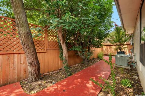 2902 Spring Bend San Antonio TX 78209