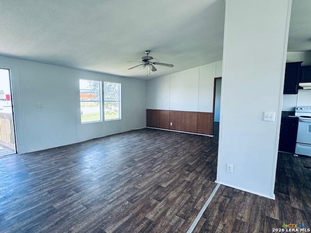 1212 Babylon Schulenburg TX 78956