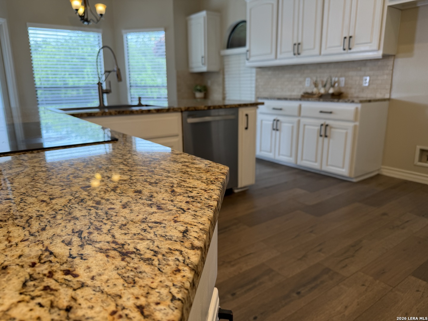 1202 Hymeadow San Antonio TX 78258