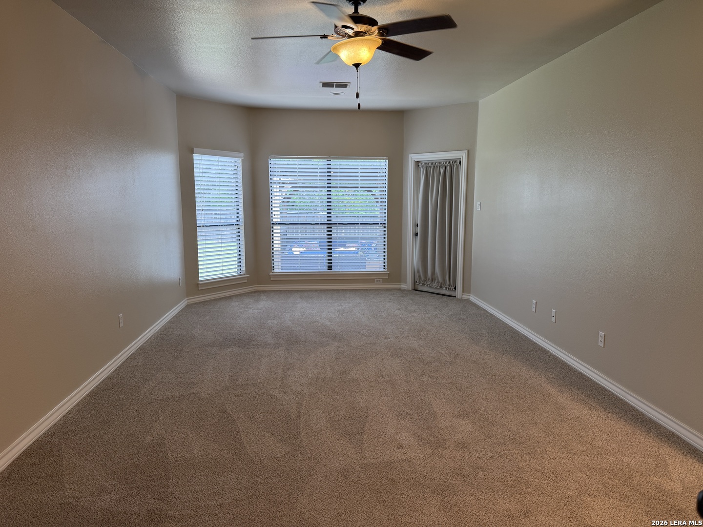 1202 Hymeadow San Antonio TX 78258