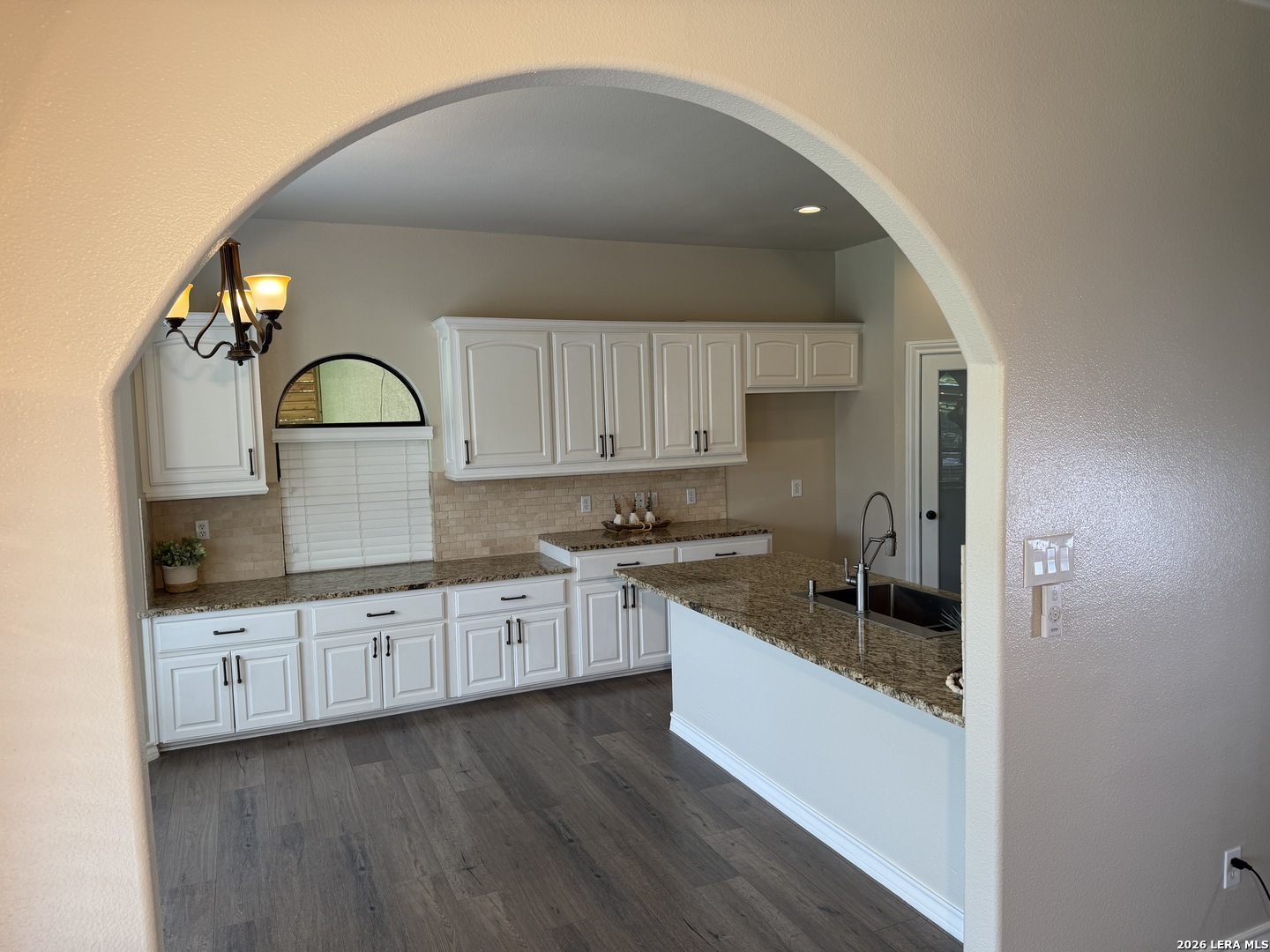 1202 Hymeadow San Antonio TX 78258