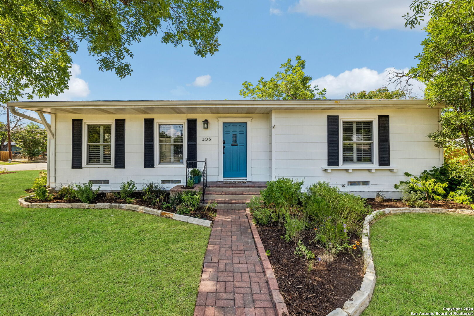 303 Brees Boulevard San Antonio TX 78209