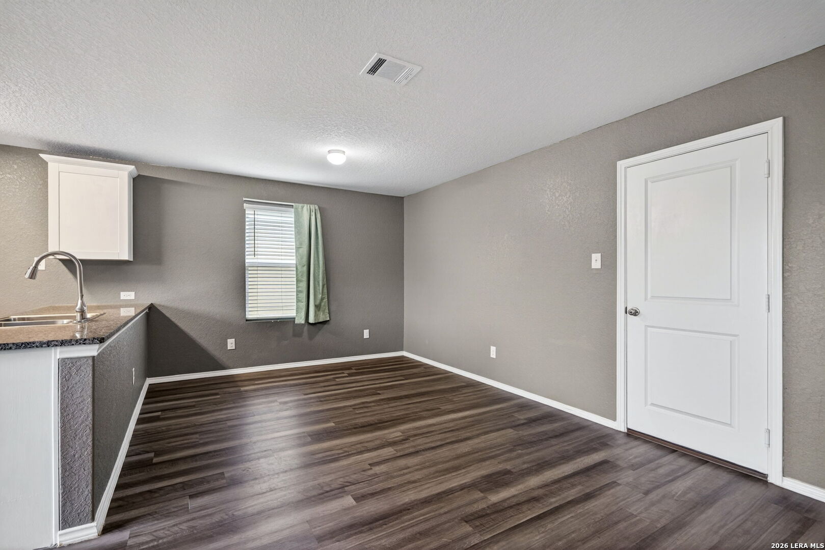 8518 Cassia Cove Converse TX 78109