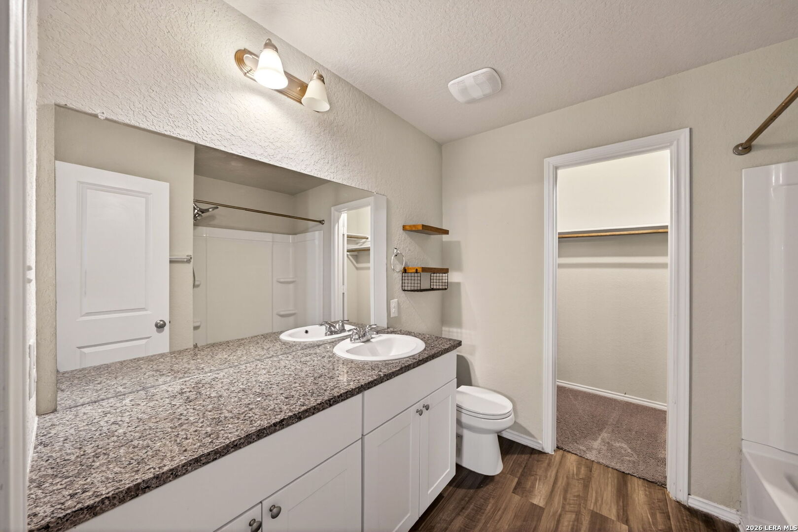 8518 Cassia Cove Converse TX 78109