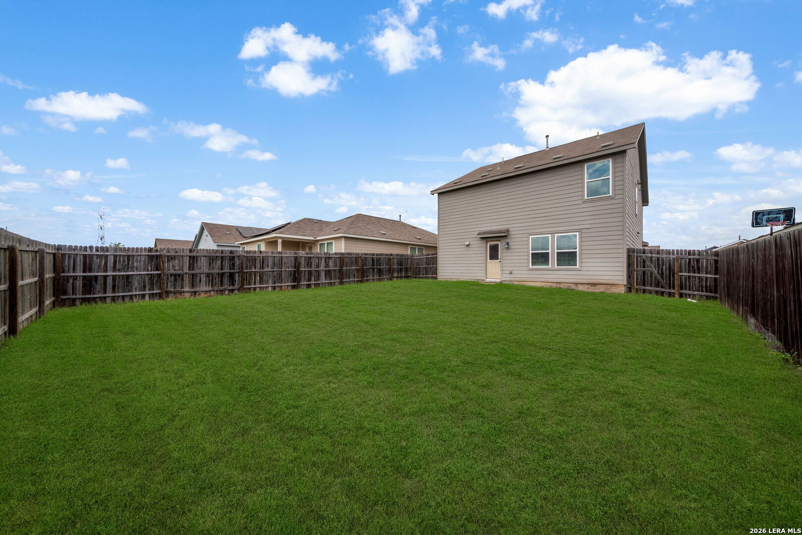 8518 Cassia Cove Converse TX 78109