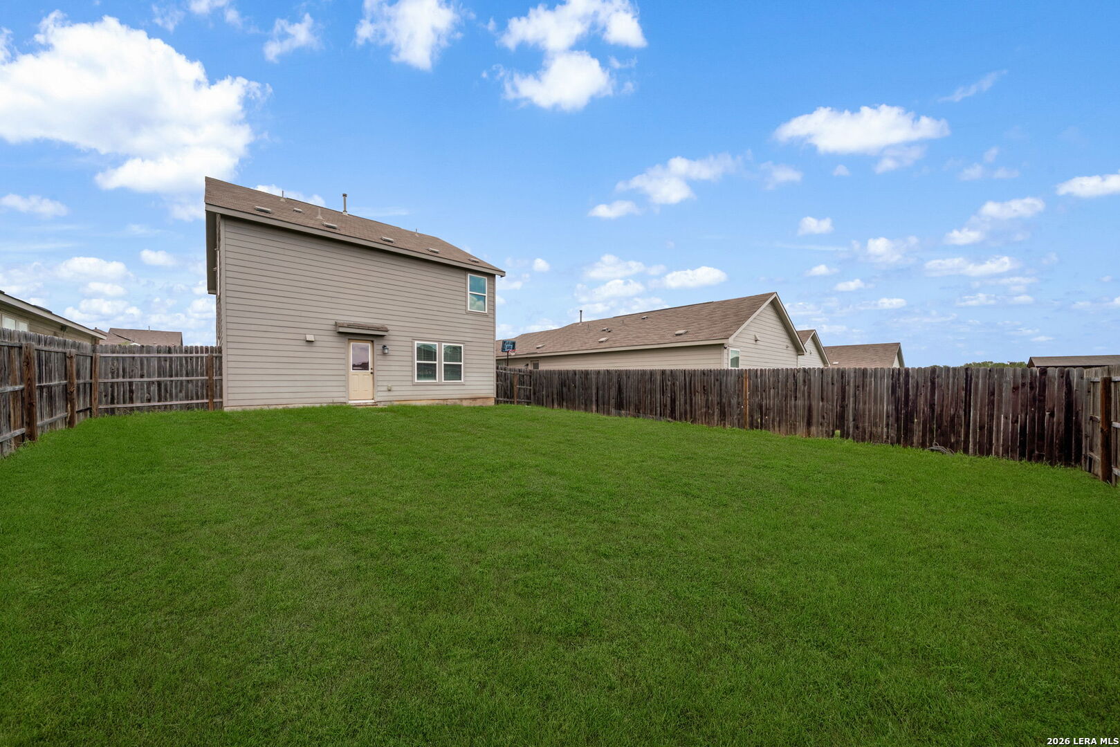 8518 Cassia Cove Converse TX 78109