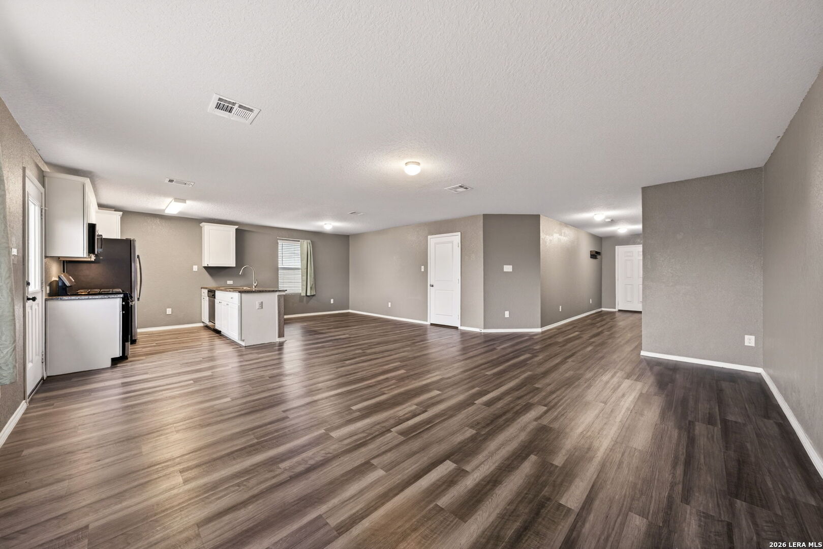 8518 Cassia Cove Converse TX 78109