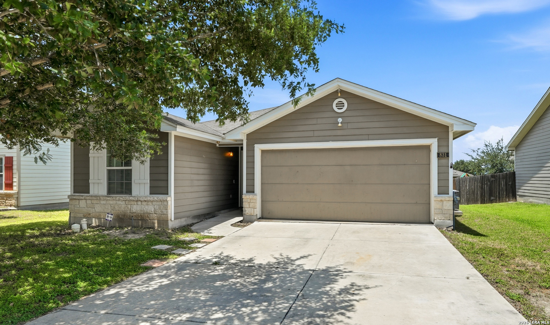 831 Six Iron San Antonio TX 78221