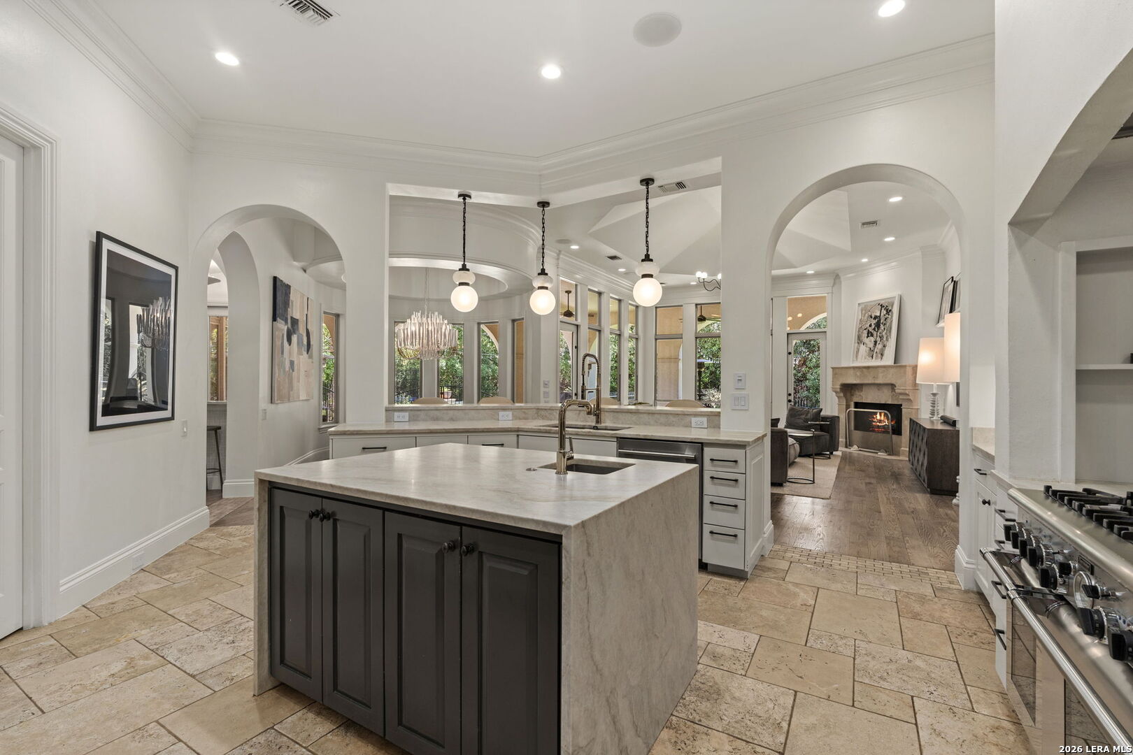 112 Tuscany Way Shavano Park TX 78249
