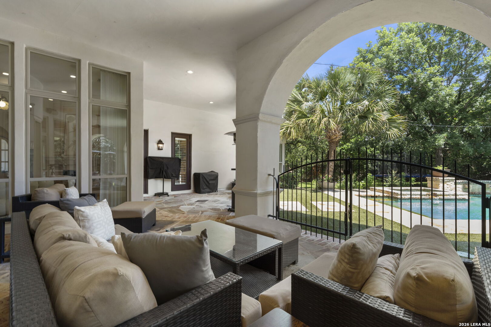 112 Tuscany Way Shavano Park TX 78249