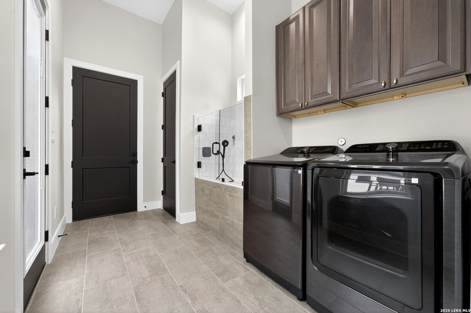 8024 Alton Selma TX 78154