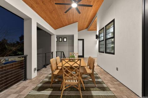 8024 Alton Selma TX 78154