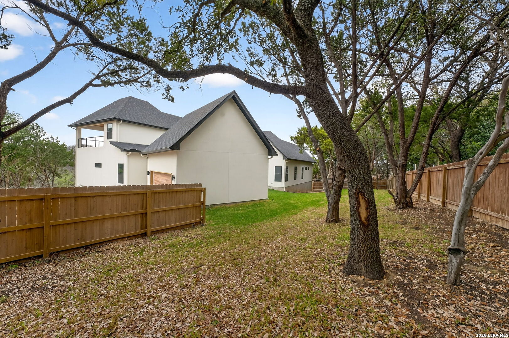 8024 Alton Selma TX 78154