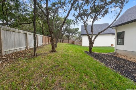 8024 Alton Selma TX 78154