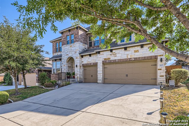2025 Cottonwood Way San Antonio TX 78253