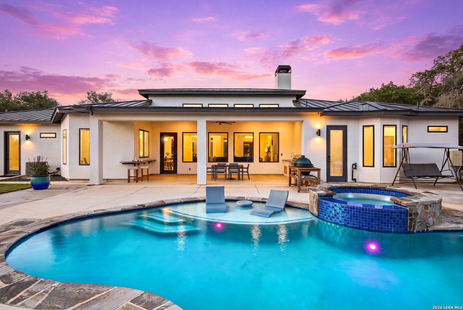 1101 Montecito Bulverde TX 78163