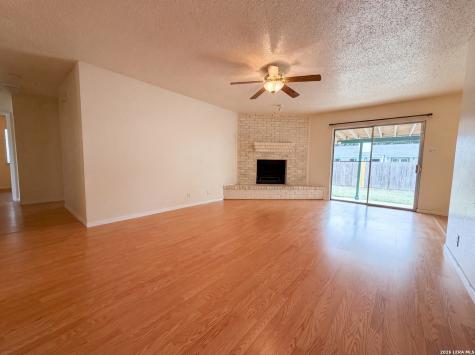 528 Pecan Drive Schertz TX 78154