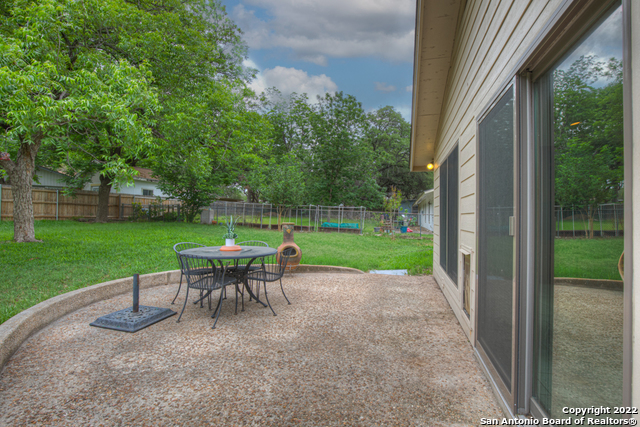 9818 Greentree Drive San Antonio TX 78230