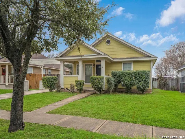 627 Claude W Black San Antonio TX 78203