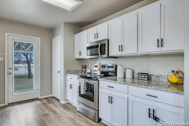 627 Claude W Black San Antonio TX 78203