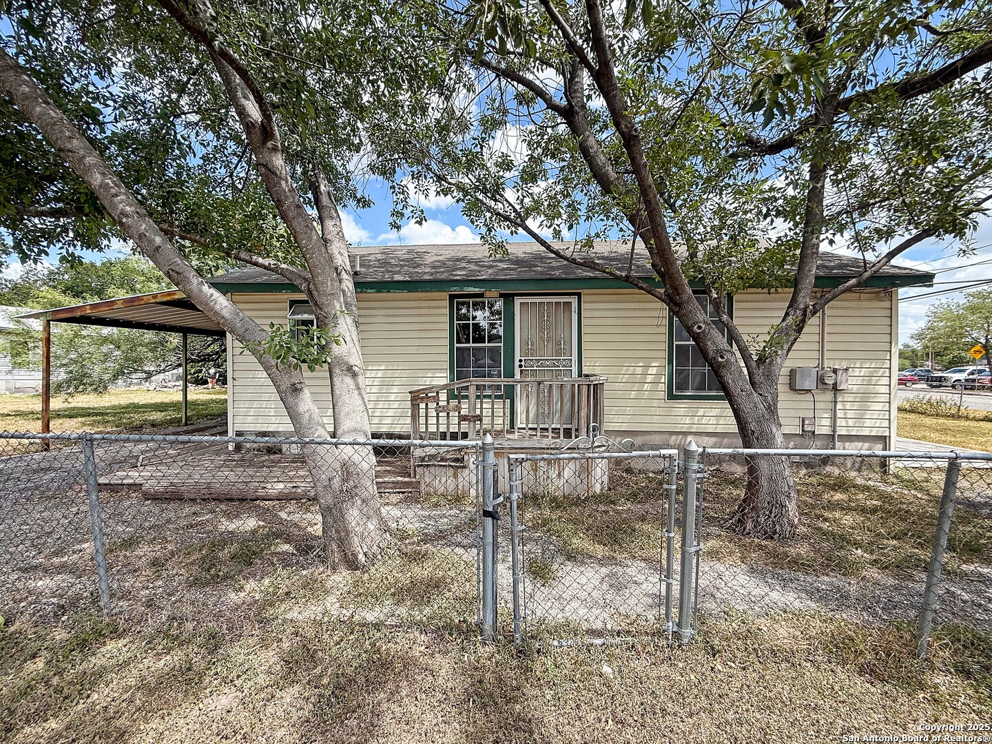605 SW 19th Street San Antonio TX 78207