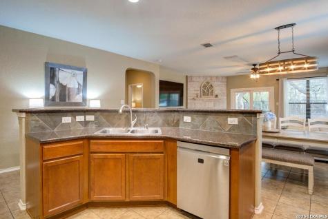 104 Prairie Falcon Boerne TX 78006