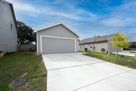 9804 Carome Mill Drive San Antonio TX 78254