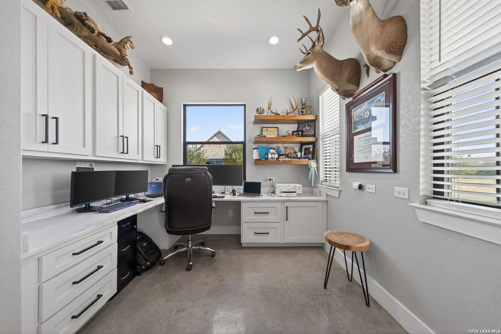 2493 County Road 4713 Lacoste TX 78039