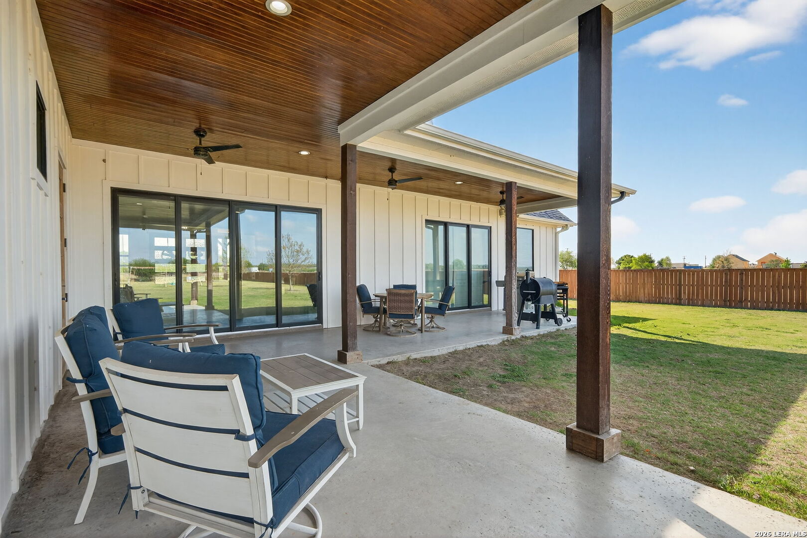 2493 County Road 4713 Lacoste TX 78039