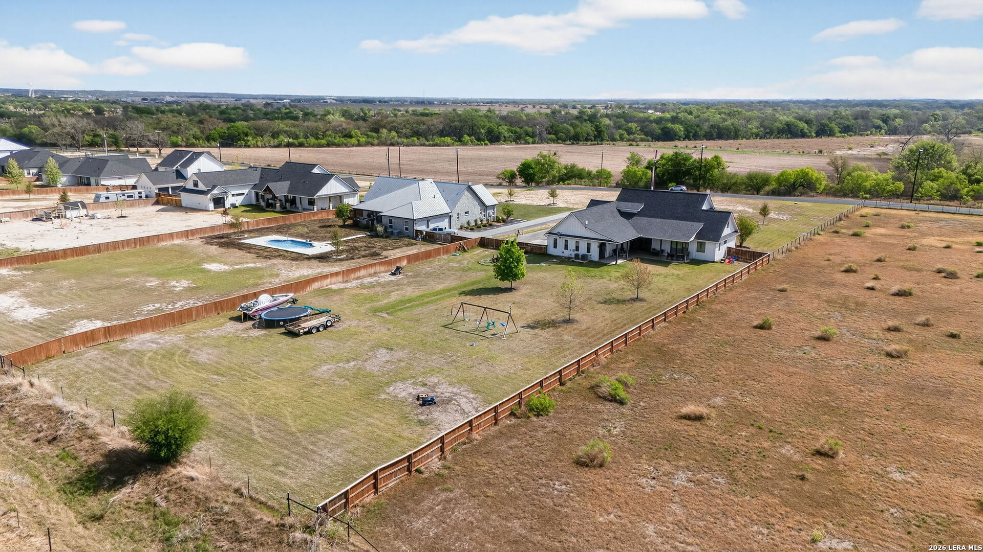 2493 County Road 4713 Lacoste TX 78039