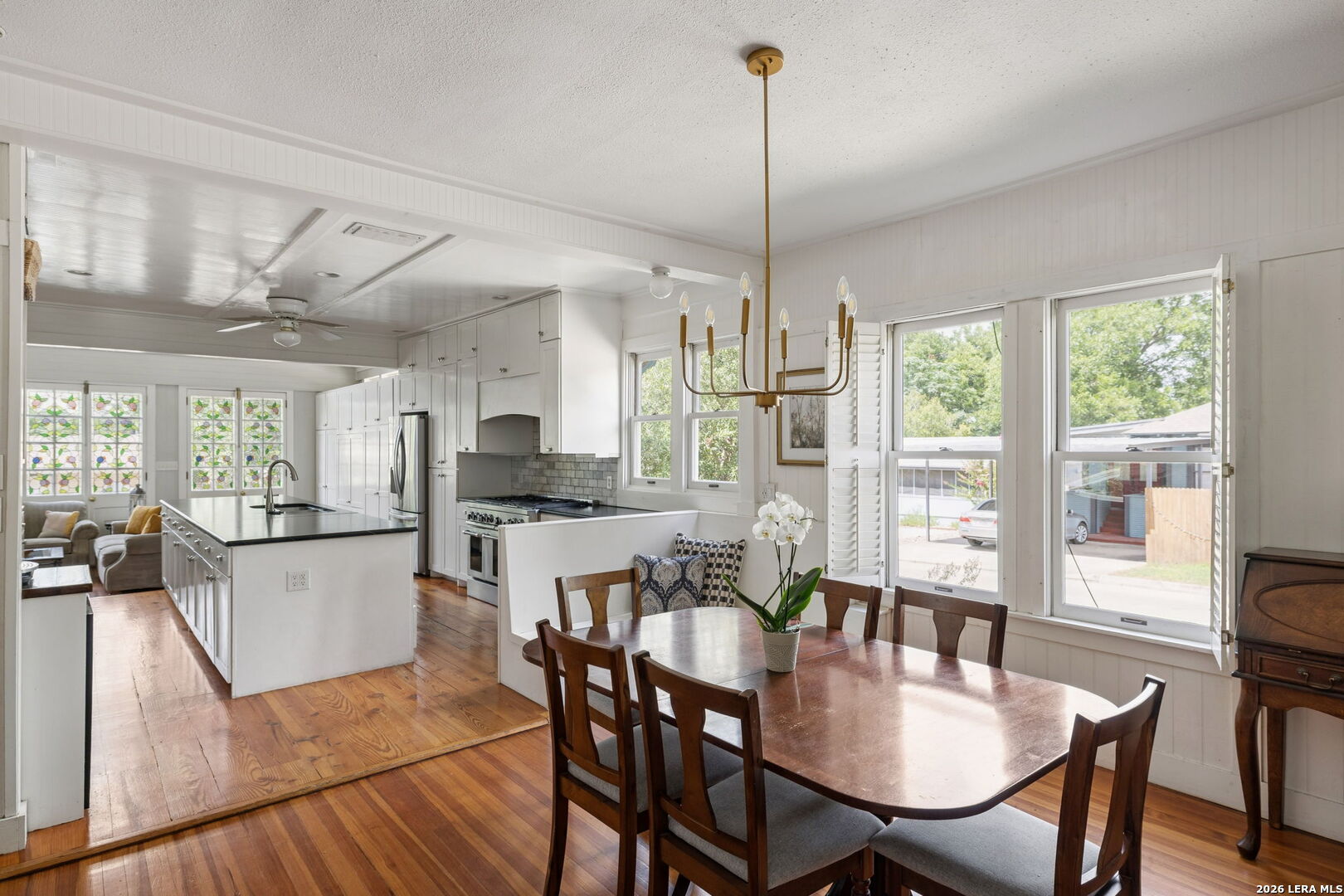 136 Argo Avenue Alamo Heights TX 78209