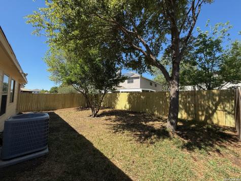 7847 Oakdale Park San Antonio TX 78254