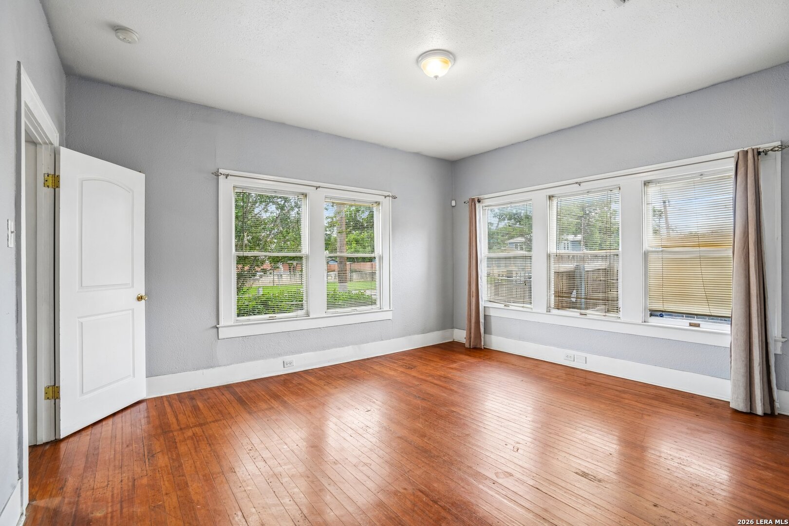 821 E Quincy Street San Antonio TX 78215