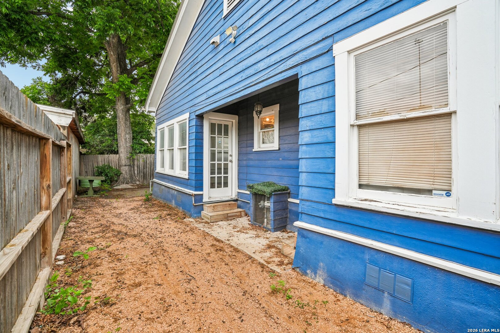 821 E Quincy Street San Antonio TX 78215
