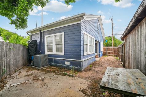 821 E Quincy Street San Antonio TX 78215
