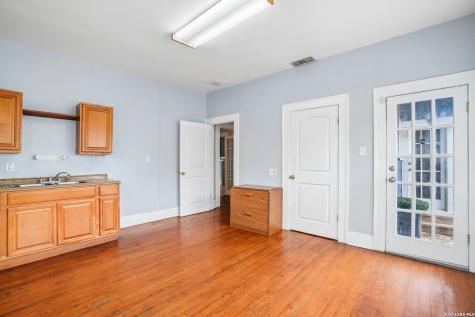 821 E Quincy Street San Antonio TX 78215