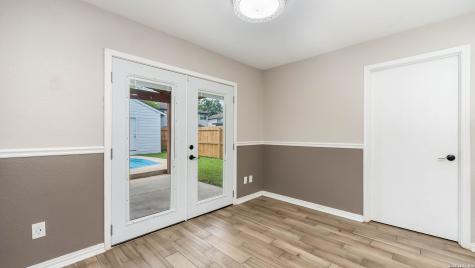 422 Centro Hermosa San Antonio TX 78245
