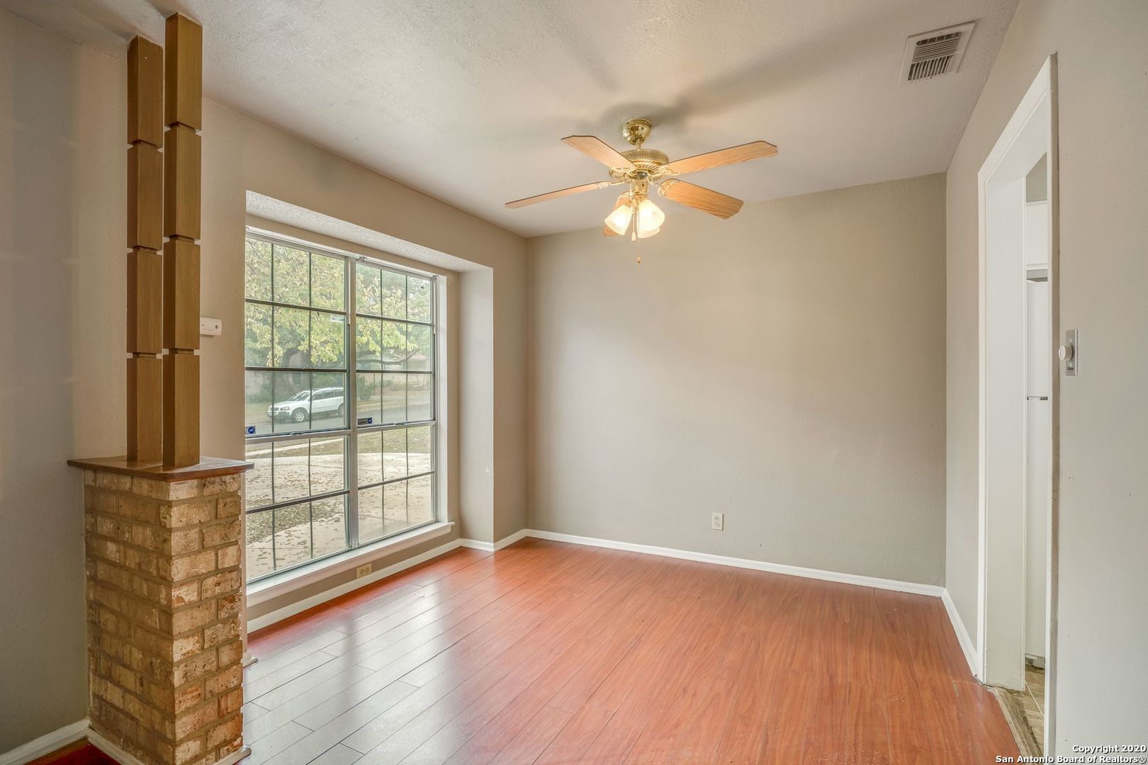 6915 Forest Grove San Antonio TX 78240