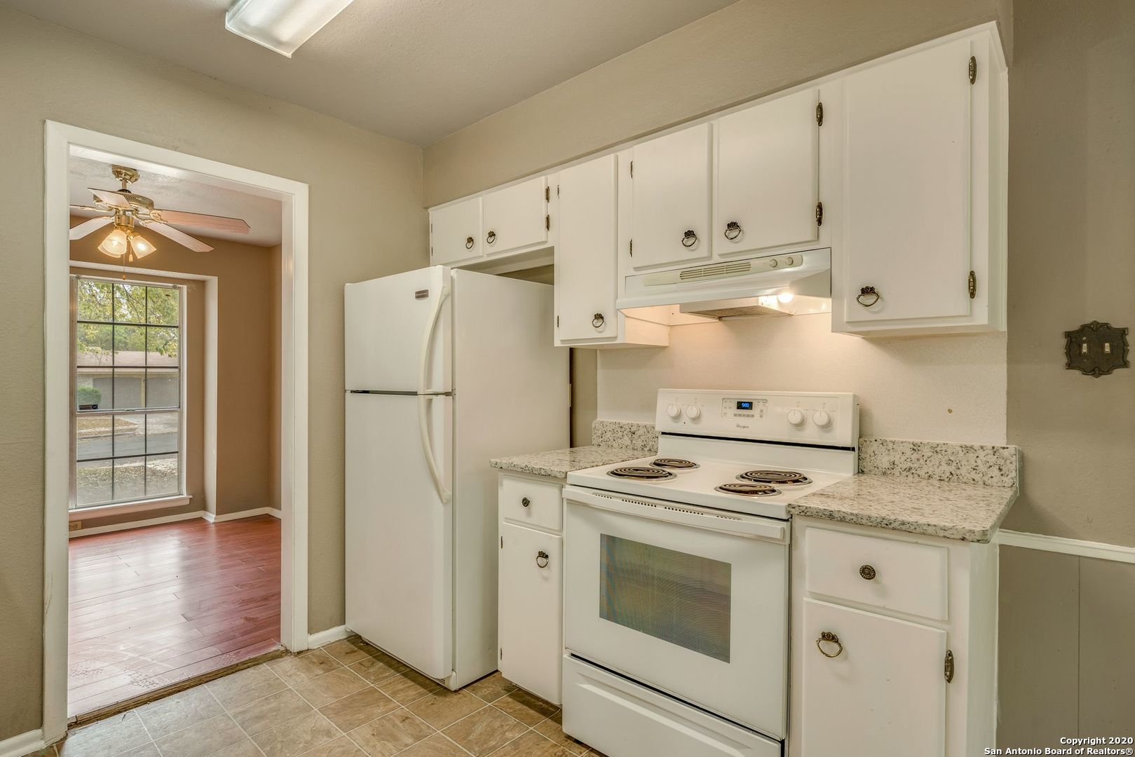 6915 Forest Grove San Antonio TX 78240