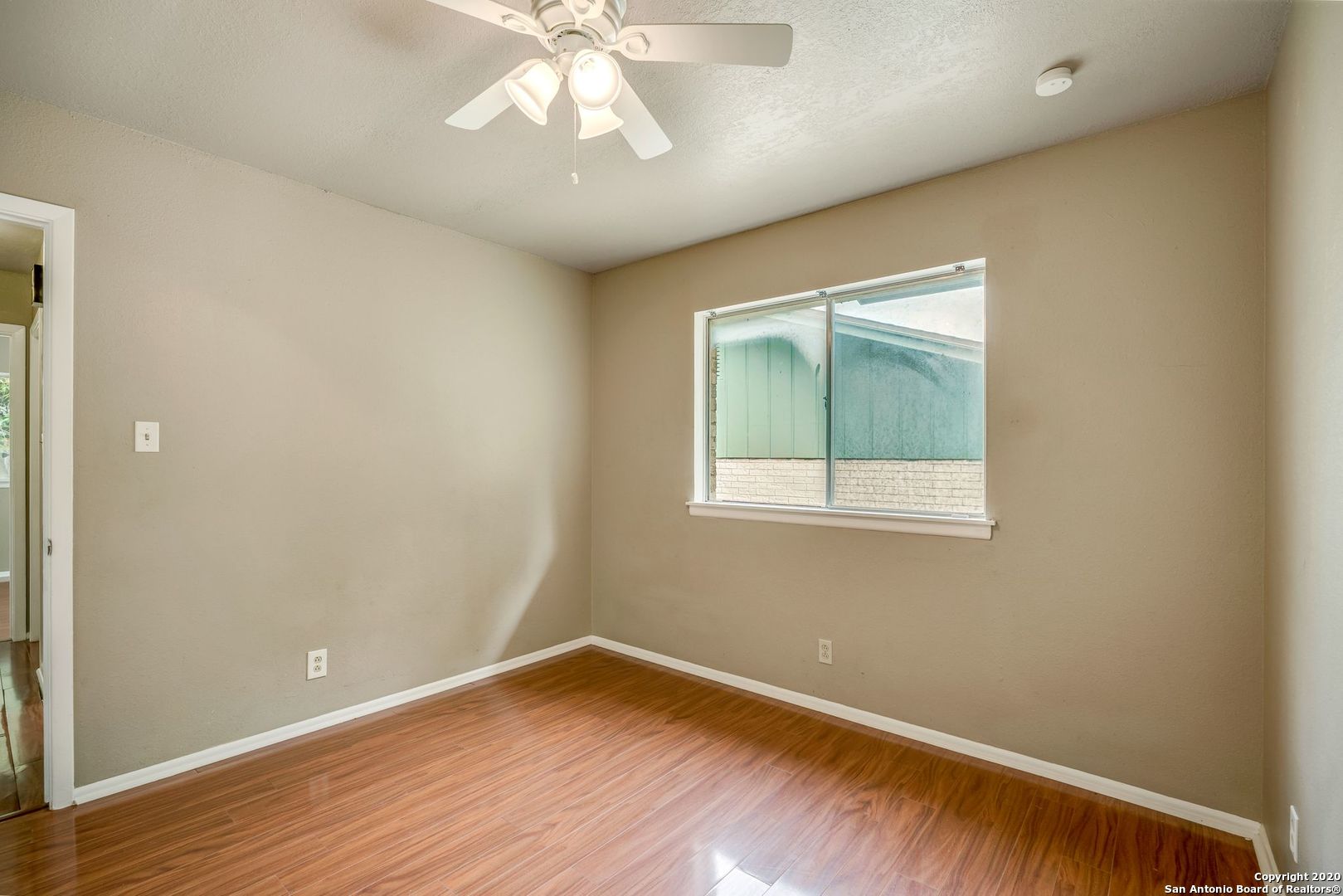 6915 Forest Grove San Antonio TX 78240
