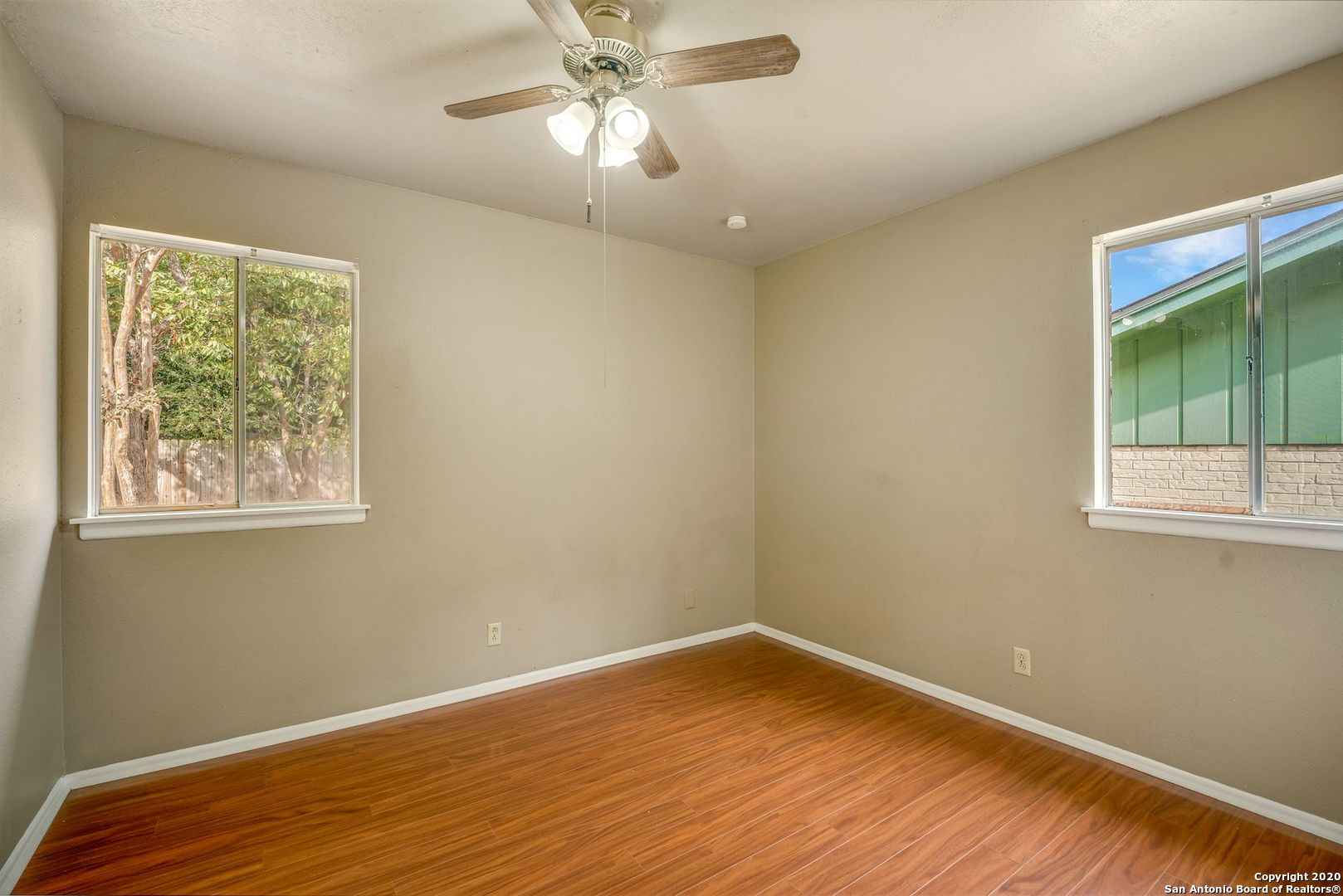 6915 Forest Grove San Antonio TX 78240
