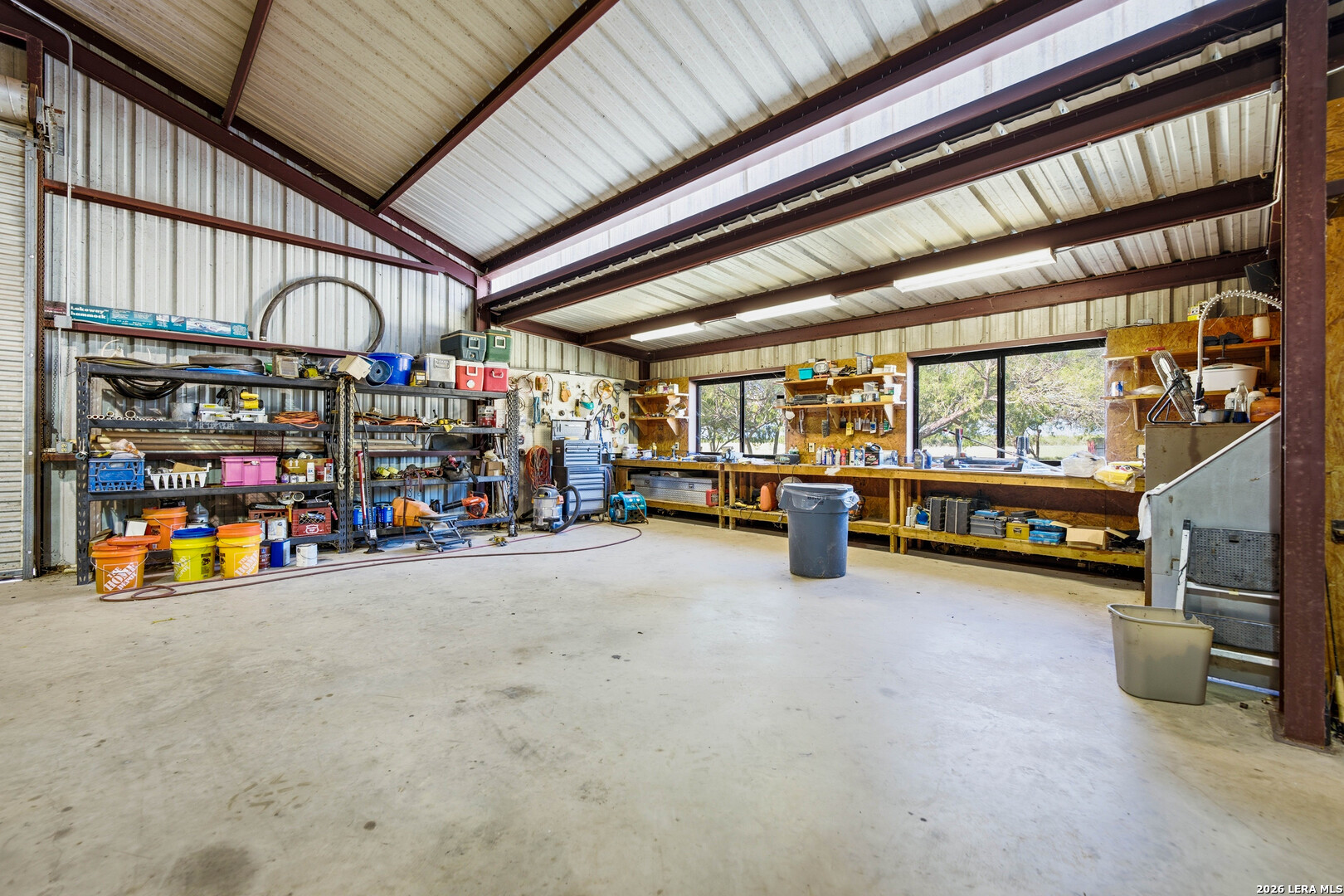 106 County Road 253 Poth TX 78147