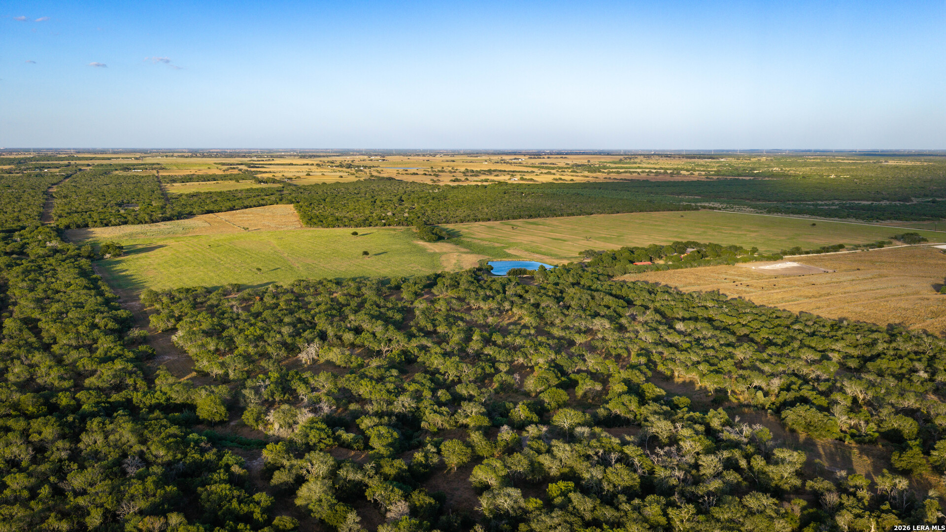 106 County Road 253 Poth TX 78147