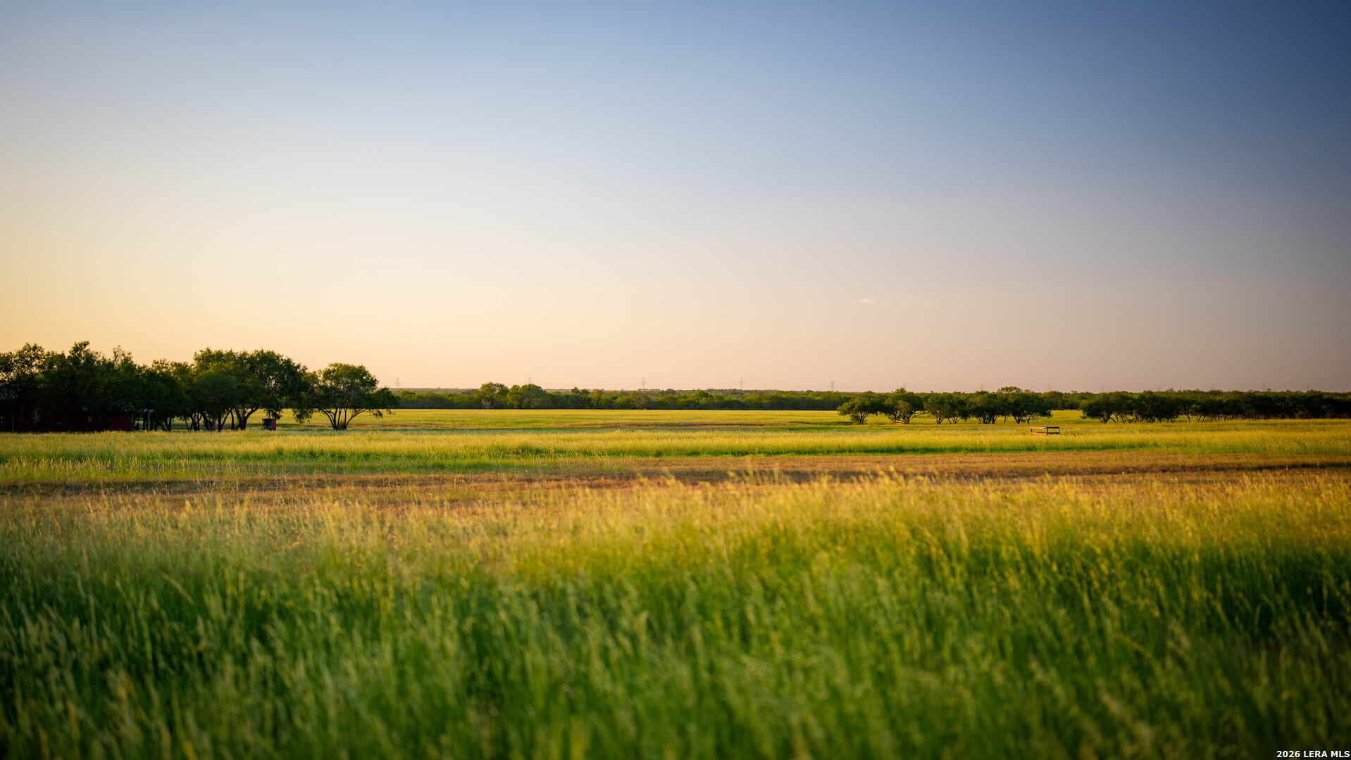 106 County Road 253 Poth TX 78147
