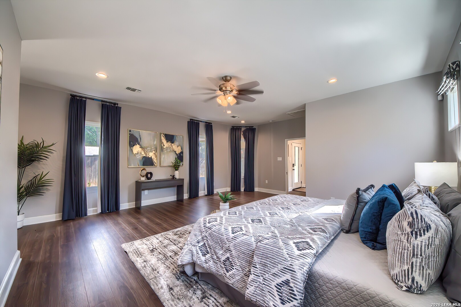 811 E Magnolia Avenue San Antonio TX 78212