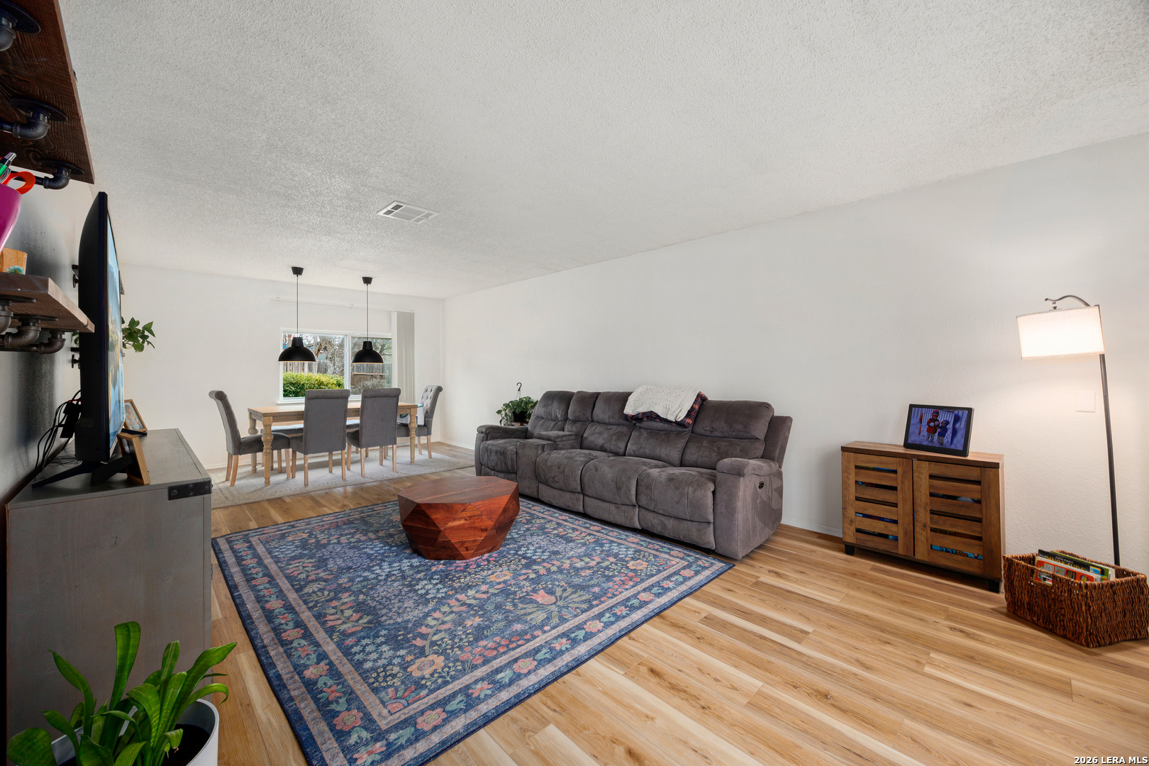 16226 Pinetree San Antonio TX 78247