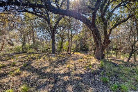 1140 E Curtis Bourn Crystal City TX 78839